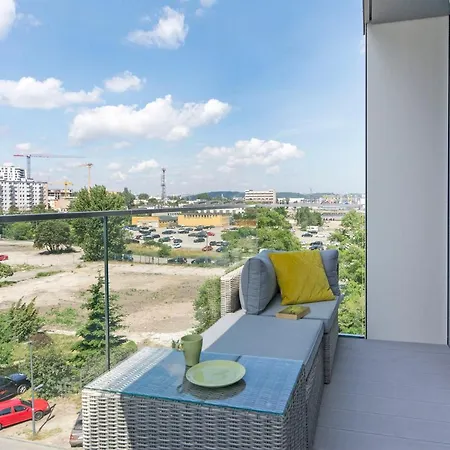Apartamento Yacht Park Rentyear *
